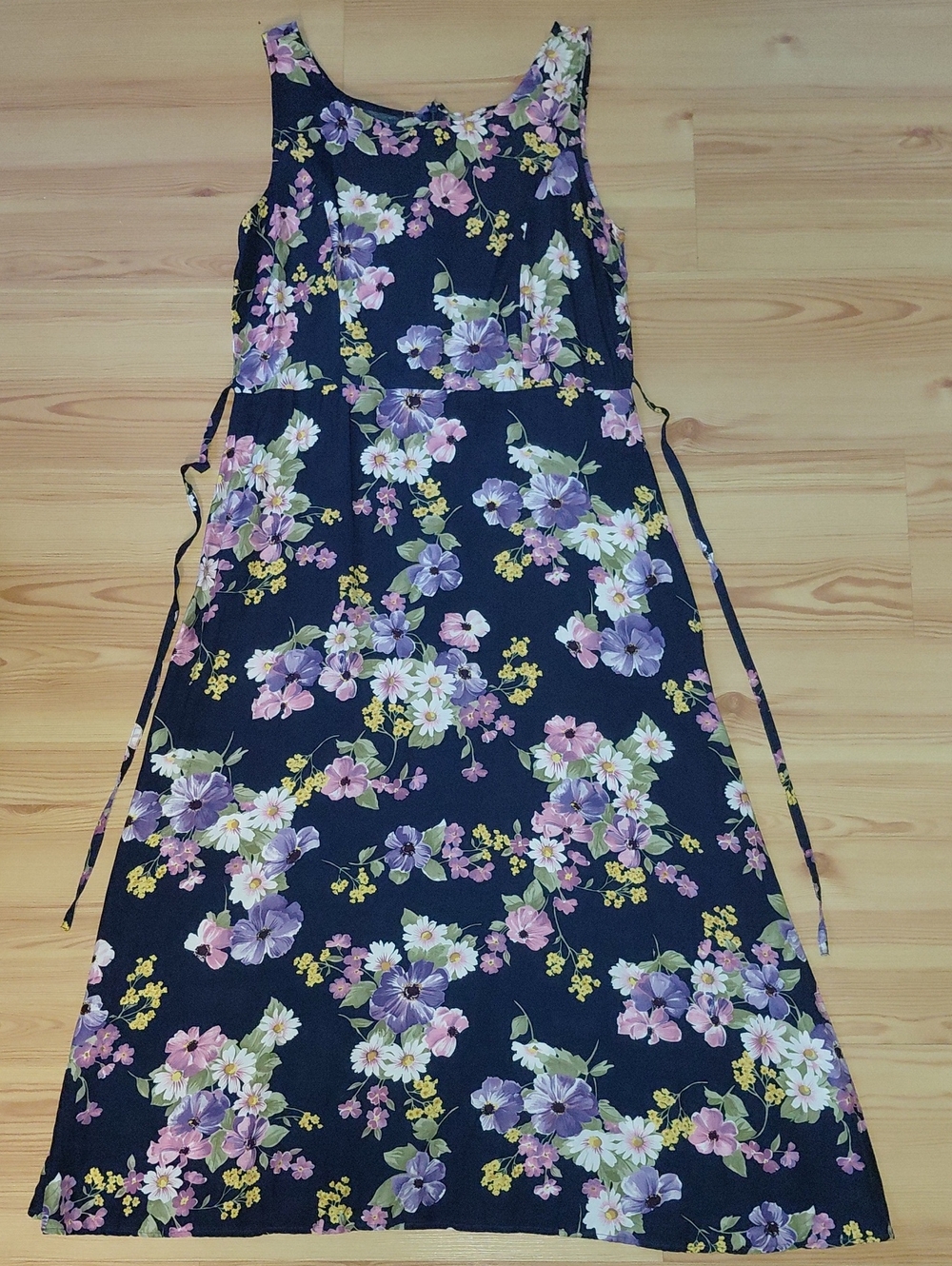 Vintage Erika Floral Maxi Dress - Size Medium